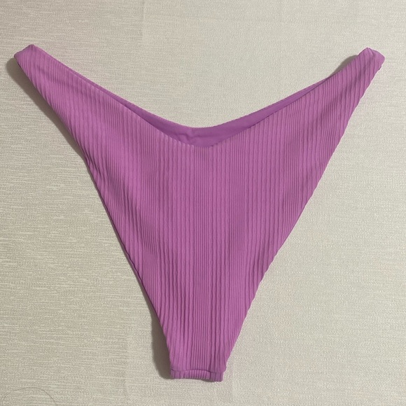 L*SPACE Women's CABANA BOTTOM BITSY Cut Bikini Bottom Size L - Picture 4 of 6